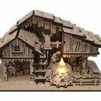 Rodinný drevený betlehem so strieškou