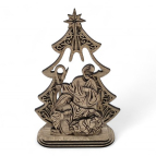 Drevený betlehem – Svätá rodina pod vianočným stromčekom