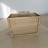 Vyškrtávacia drevená pokladnička